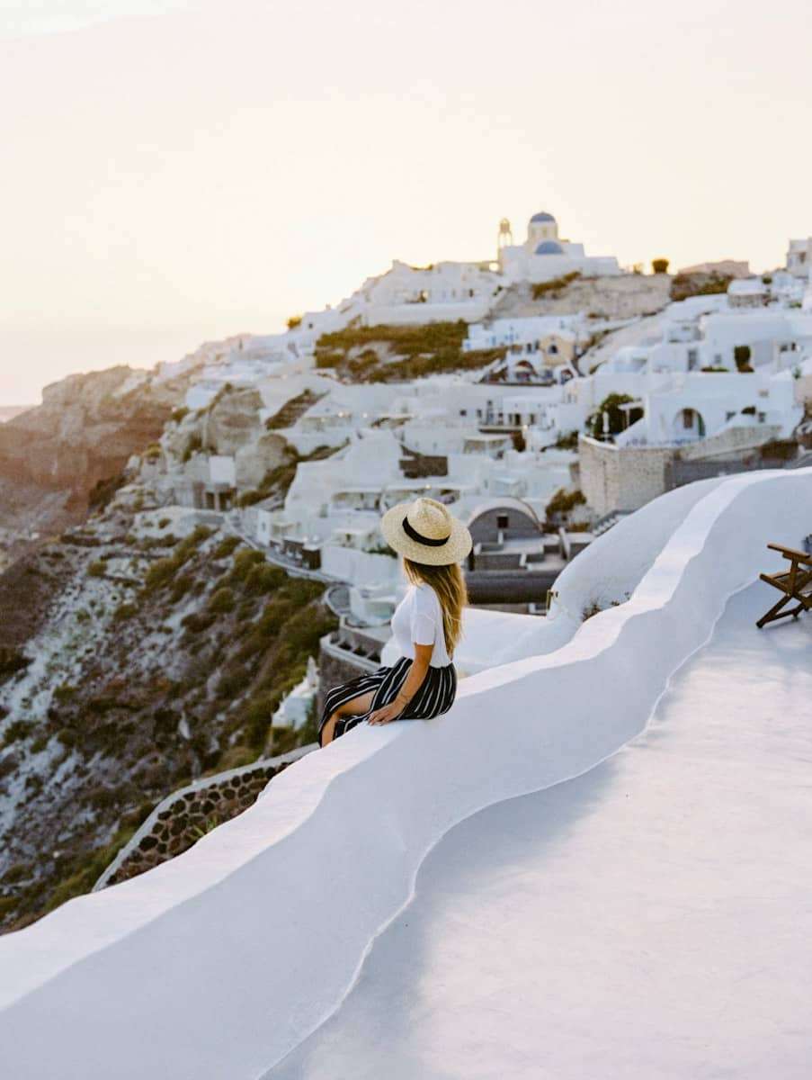 Traveling from Athens to Santorini: Flights, Ferries, Costs, and Considerations