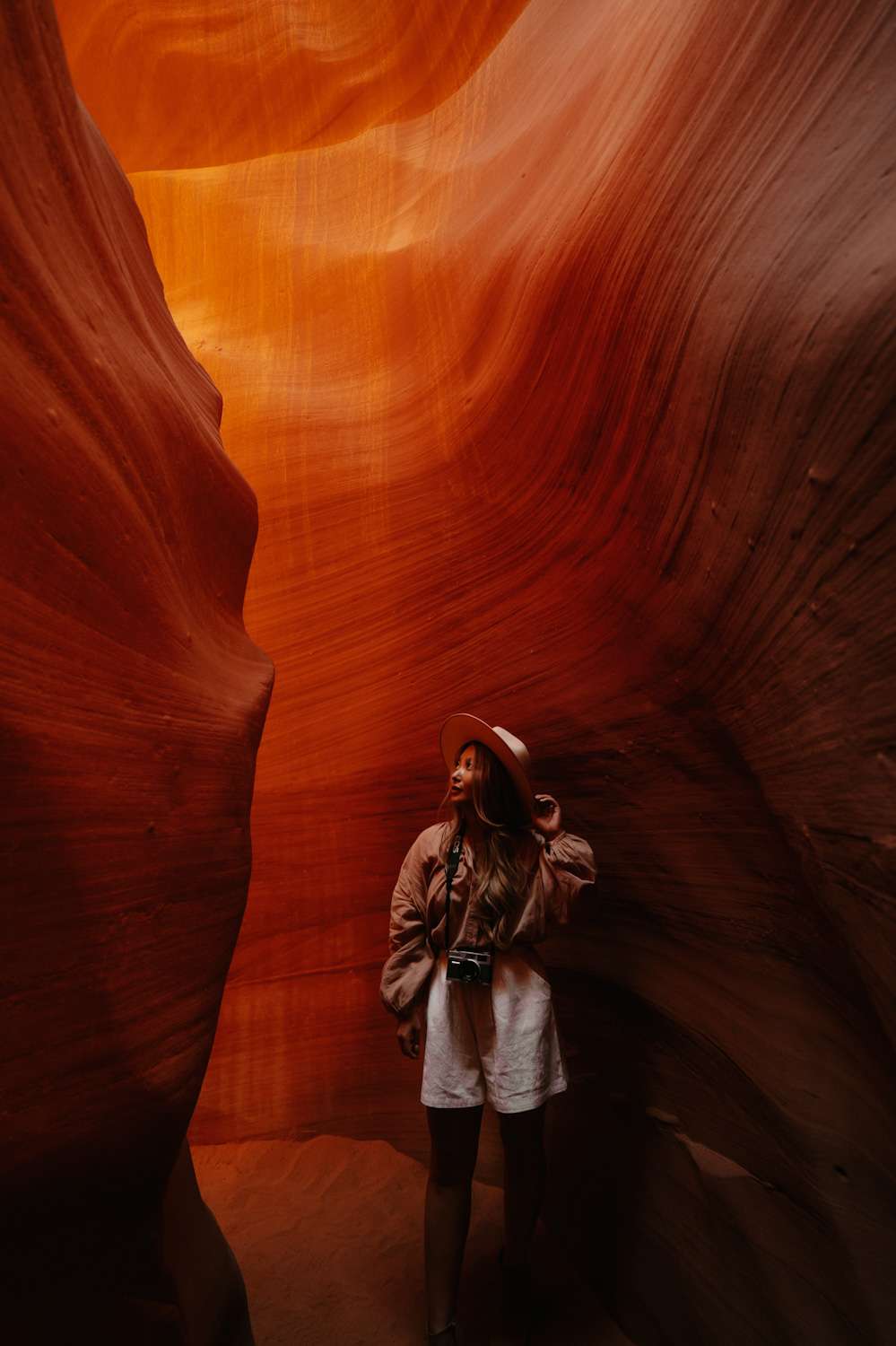Coco Tran — Aesthetic Travel Blog By Film Photographer Coco Tran https://cocotran.com/best-time-to-visit-antelope-canyon/