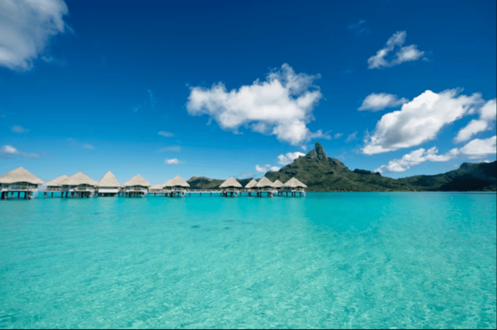 https://cocotran.com/best-overwater-bungalows-bora-bora/