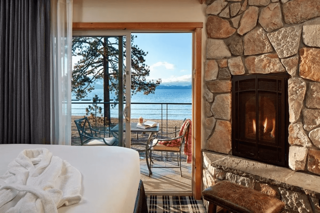 (2026) Hotels in Lake Tahoe with Lake View https://cocotran.com/hotels-in-lake-tahoe-with-lake-view/