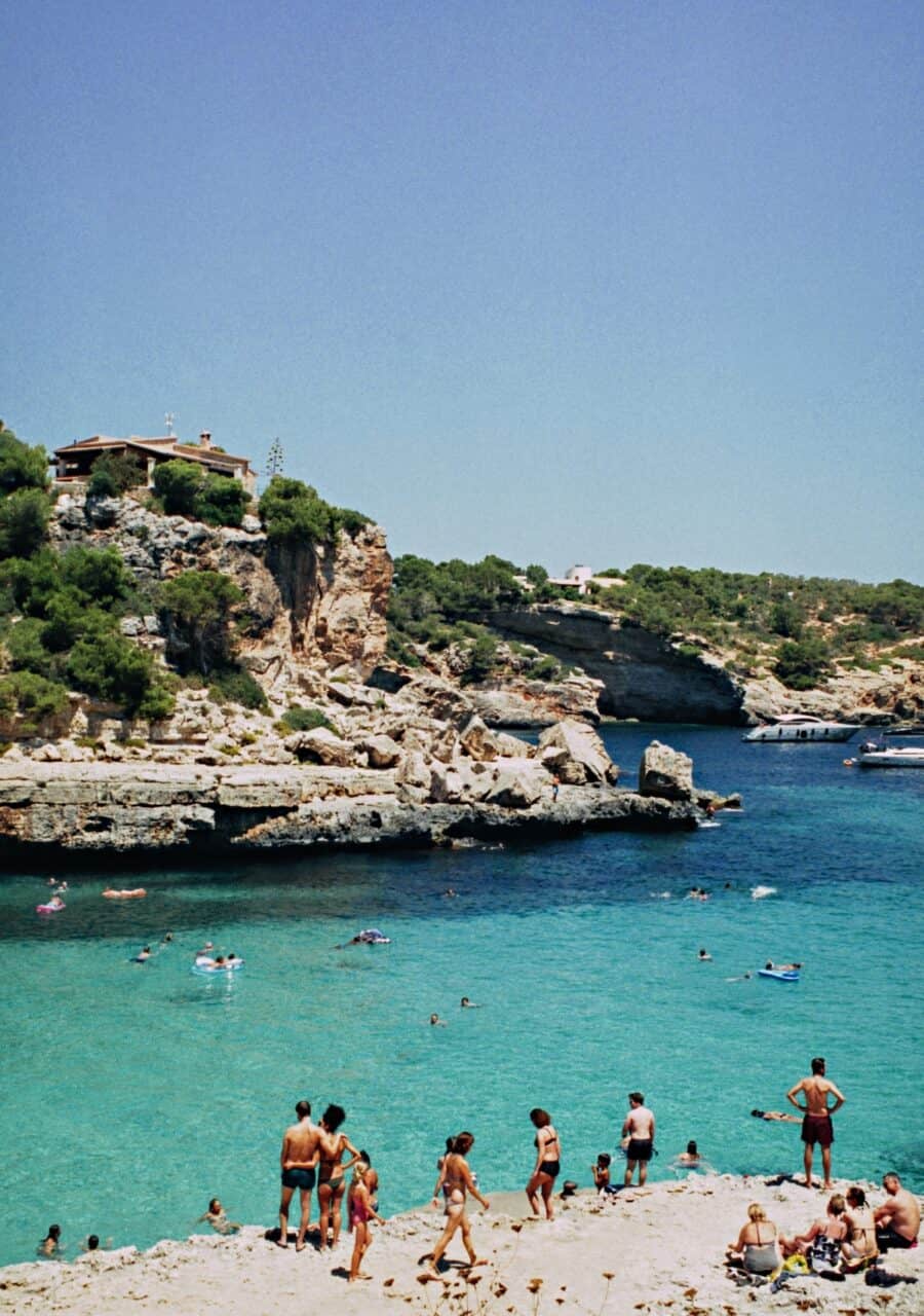 Coco Tran — Aesthetic Travel Blog By Film Photographer Coco Tran https://cocotran.com/best-place-to-stay-in-mallorca-spain/