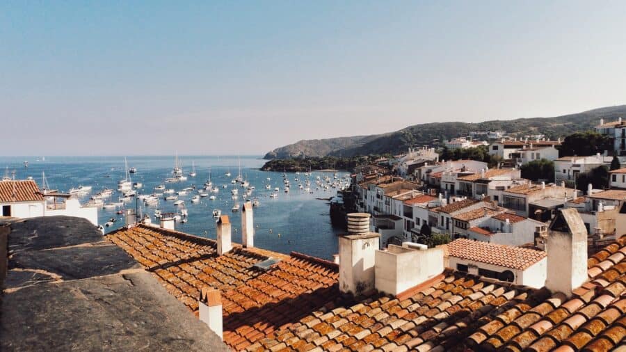 Coco Tran — Aesthetic Travel Blog By Film Photographer Coco Tran https://cocotran.com/the-ultimate-guide-to-begur-spain-costa-brava/