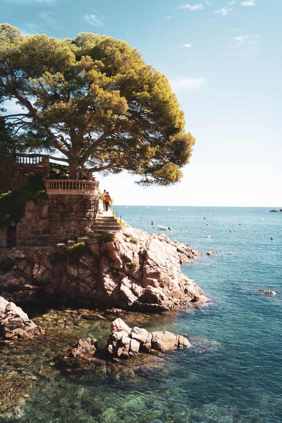 Coco Tran — Aesthetic Travel Blog By Film Photographer Coco Tran https://cocotran.com/the-ultimate-guide-to-begur-spain-costa-brava/
