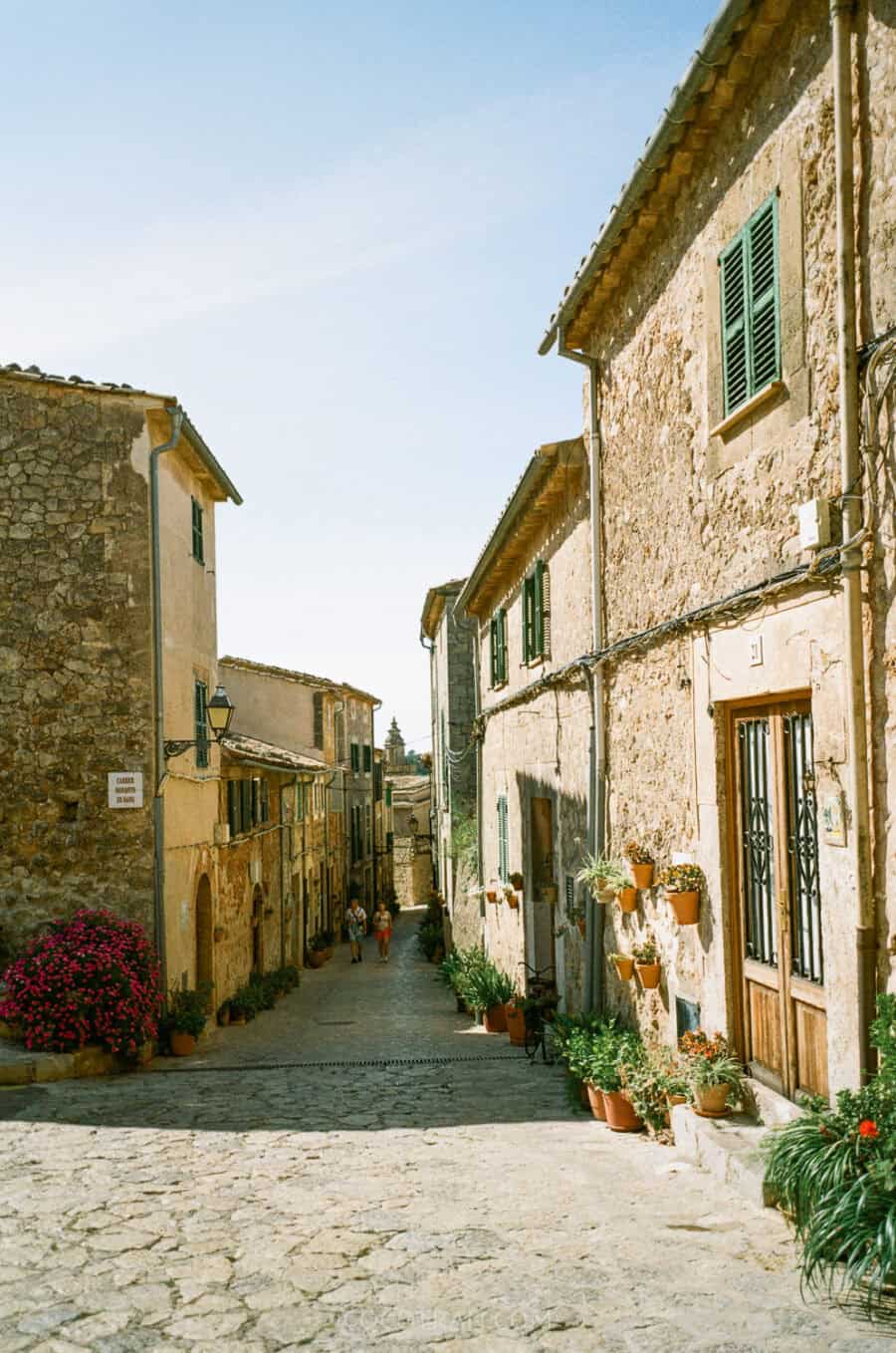 https://cocotran.com/deia-mallorca-spain/
