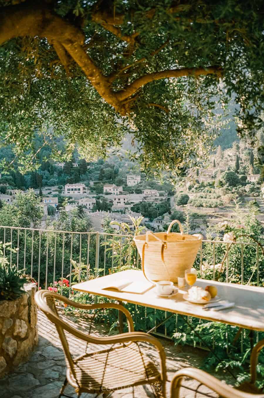 https://cocotran.com/deia-mallorca-spain/