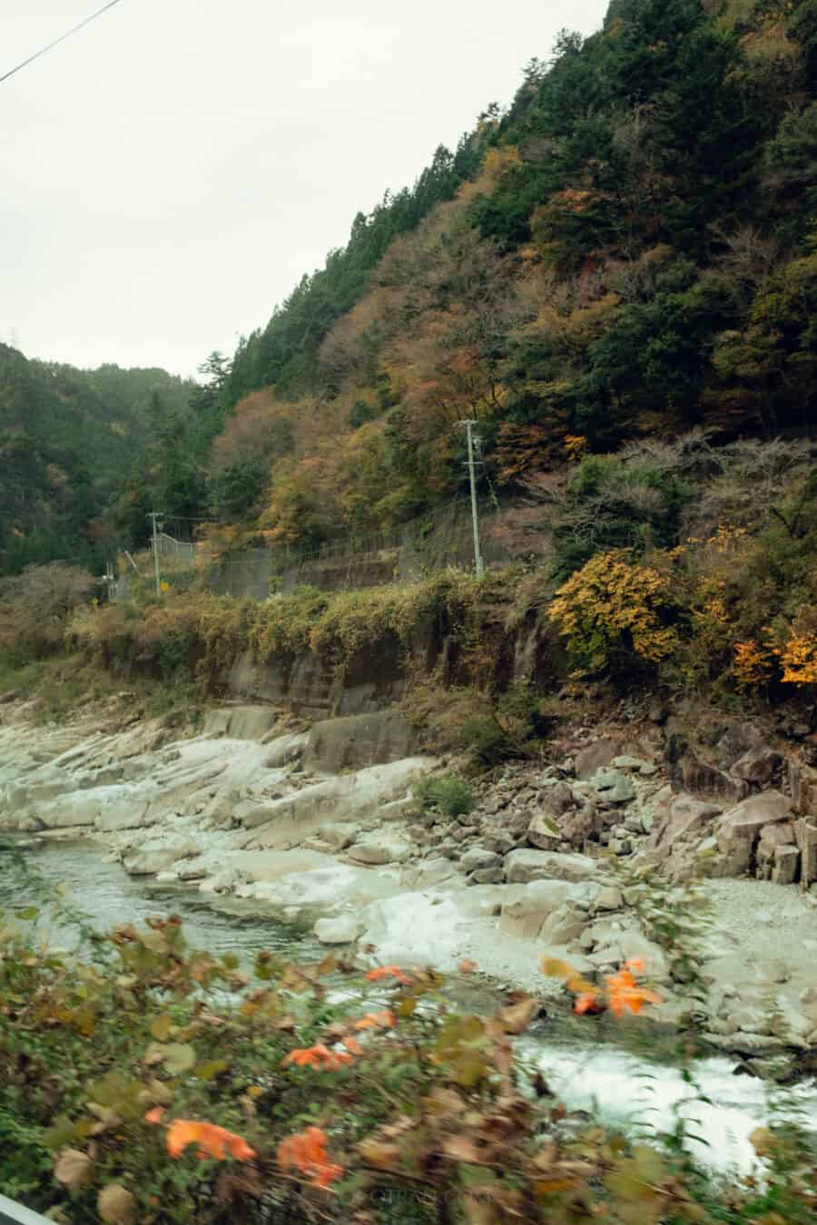 Coco Tran — Aesthetic Travel Blog By Film Photographer Coco Tran https://cocotran.com/takachiho-gorge-kyushu-japan/