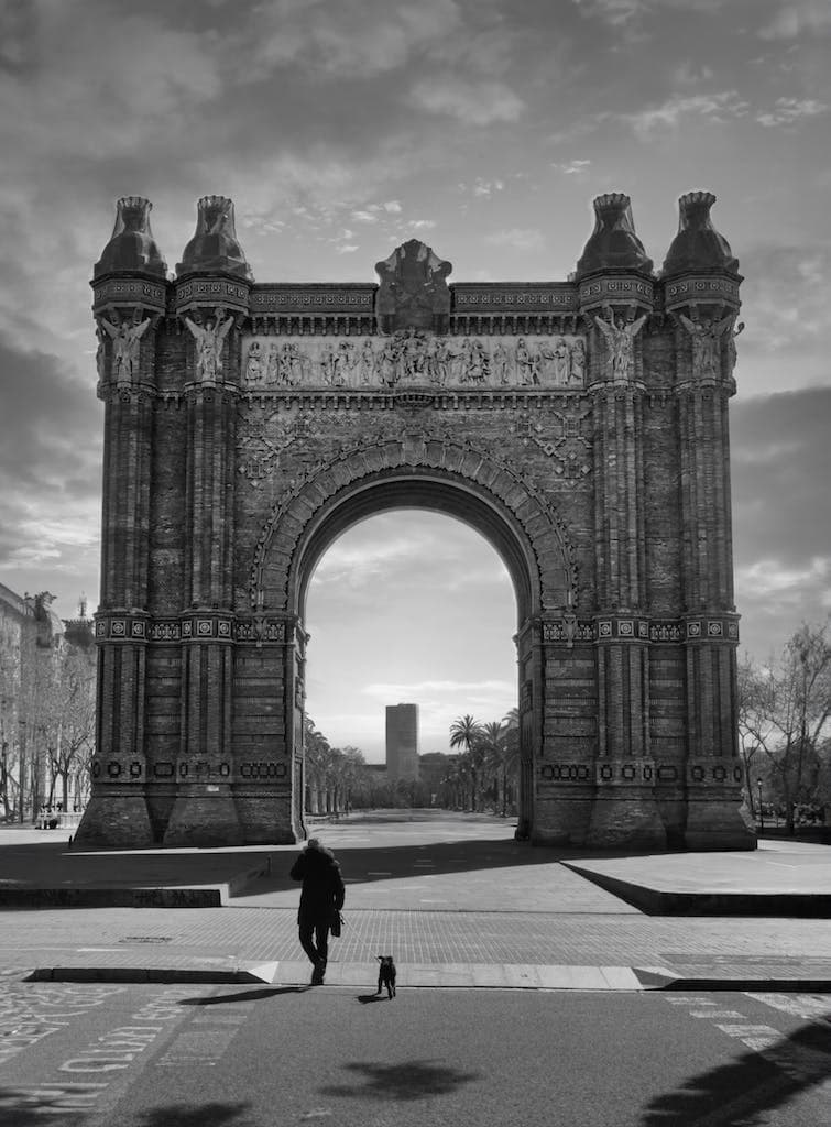 Arc de Triomf Barcelona city