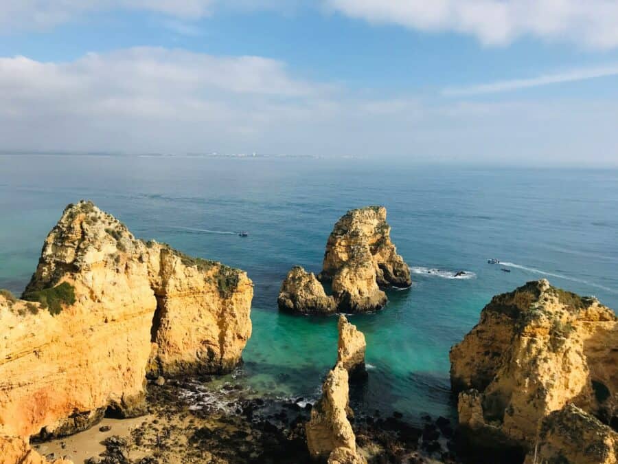 Coco Tran — Aesthetic Travel Blog By Film Photographer Coco Tran https://cocotran.com/things-to-do-in-algarve-portugal/