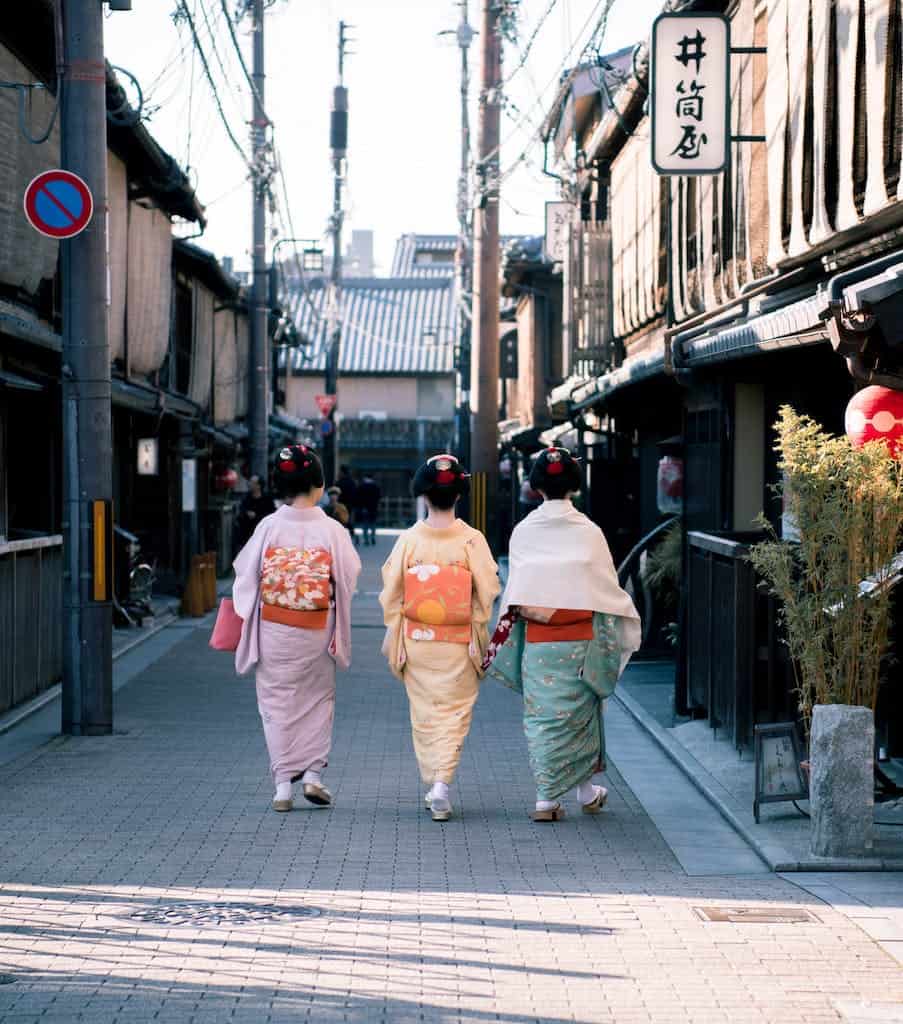 Ultimate Guide to Kyoto Kimono Rental & Best Rental Places