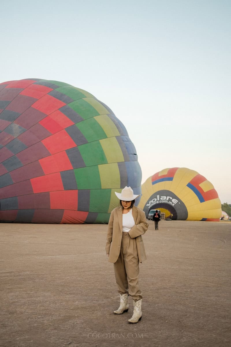 (2026) Hot Air Balloon Teotihuacan Mexico City https://cocotran.com/hot-air-balloon-teotihuacan/