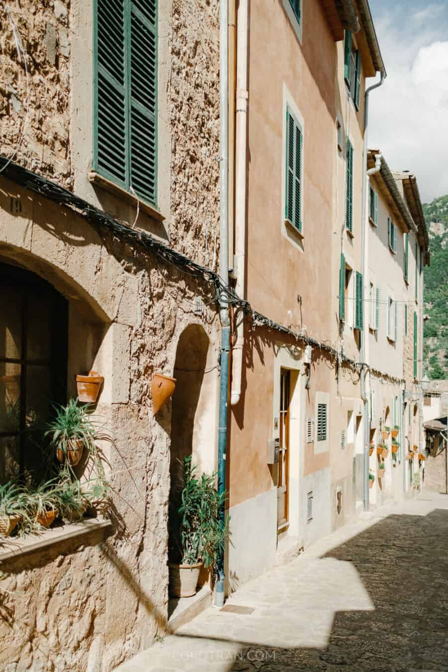 (2026) 35 Unforgettable Things to Do in Mallorca Spain: Your Ultimate Mallorca island Travel Guide https://cocotran.com/things-to-do-in-mallorca-spain/